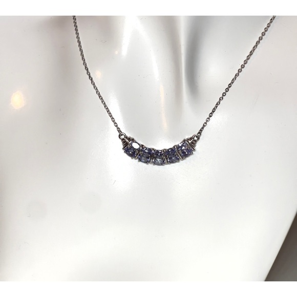 925 Silver Arc Pendant Necklace with Oval Grain Set Tanzanite Gemstones - Picture 8 of 16